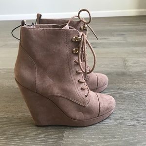 FOREVER 21 Lace up Wedge Booties